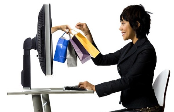 Woman shopping online Original Filename: 72883564.jpg Gettyimages